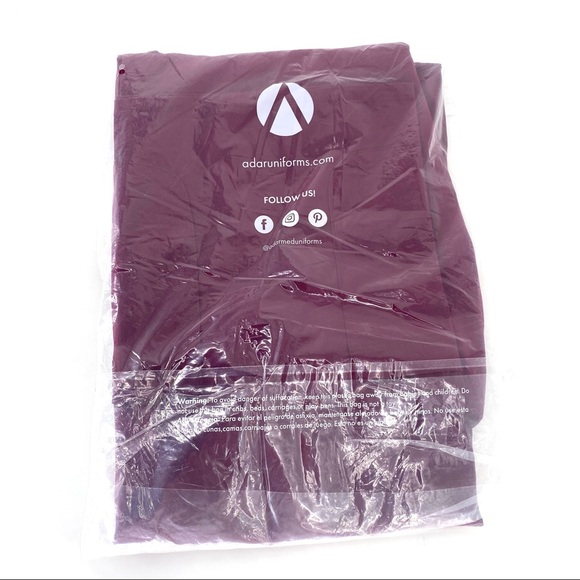 ADAR Pro Women's Everyday Expert Scrub Set - Picture 4 of 6